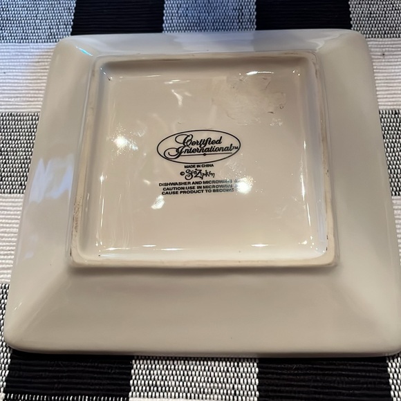 Small plate-Certified International-Sue Zipkin Design-4x4” yellow design VGC - Picture 2 of 2
